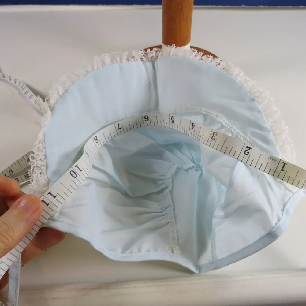 Baby Light Blue & White Bonnet Ruffled semi stiff brim closed back 11